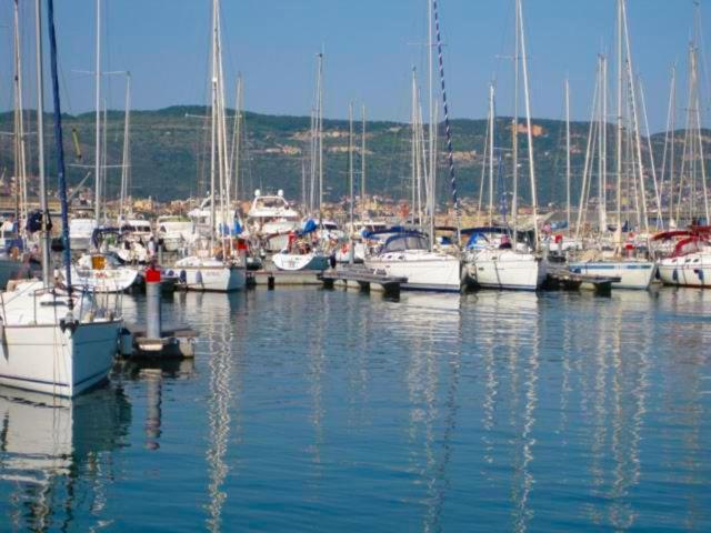 Appartamento Frontemare Marina dʼMarina dʼAndora Exterior foto